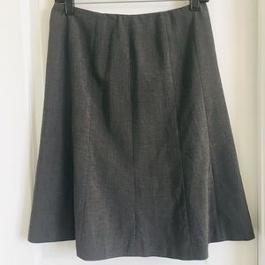 Calvin Klein women’s gray A line skirt size 4